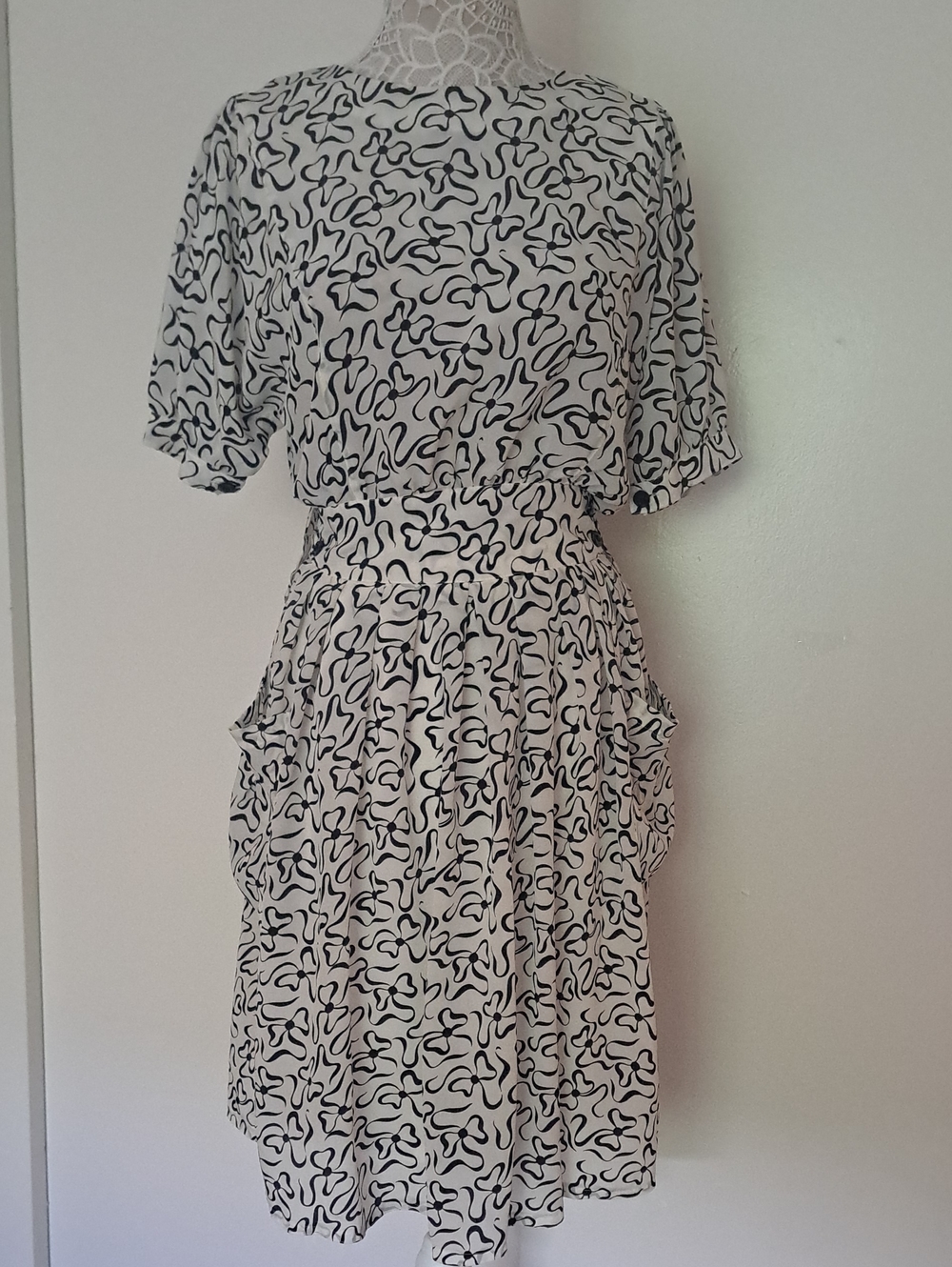 CHuen Shyan Black & White Abstract Midi Dress with Defined Waist